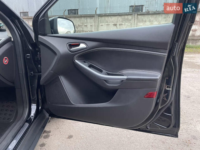 Черный Форд Фокус, объемом двигателя 1.6 л и пробегом 222 тыс. км за 8499 $, фото 29 на Automoto.ua