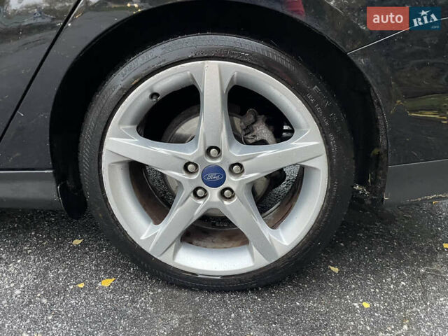 Черный Форд Фокус, объемом двигателя 1.6 л и пробегом 255 тыс. км за 8500 $, фото 11 на Automoto.ua