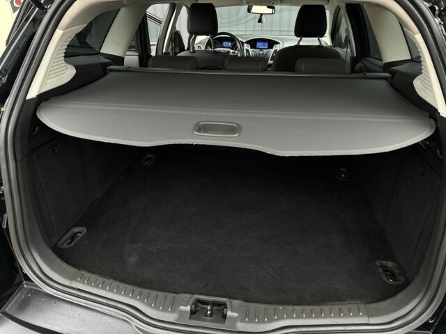 Черный Форд Фокус, объемом двигателя 1.6 л и пробегом 243 тыс. км за 8350 $, фото 20 на Automoto.ua