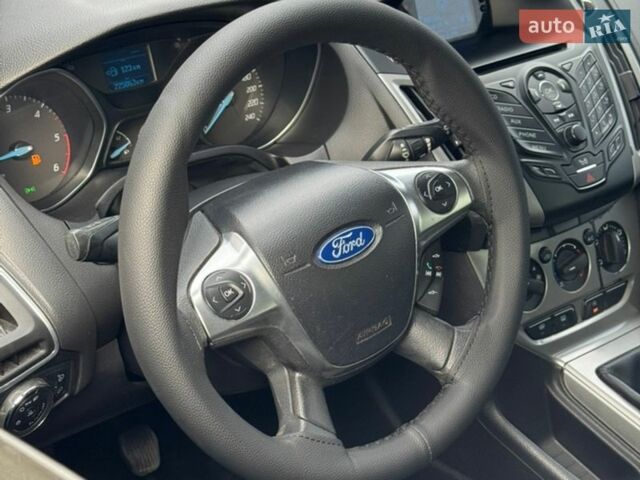 Чорний Форд Фокус, об'ємом двигуна 1.6 л та пробігом 225 тис. км за 6999 $, фото 21 на Automoto.ua