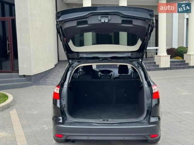 Чорний Форд Фокус, об'ємом двигуна 1.6 л та пробігом 225 тис. км за 6999 $, фото 47 на Automoto.ua