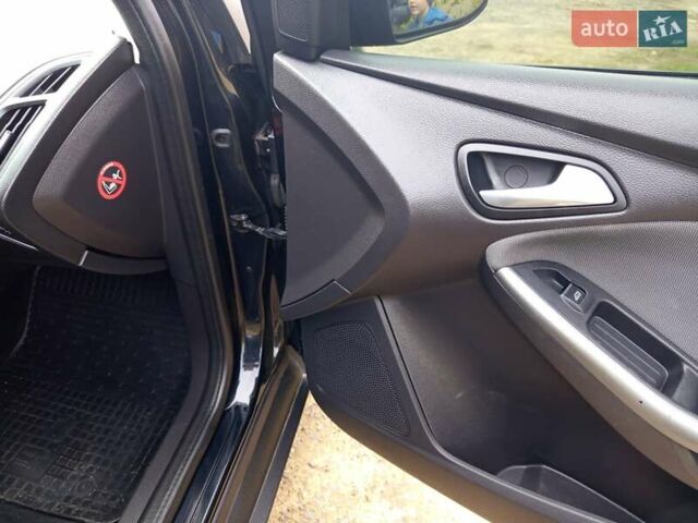 Черный Форд Фокус, объемом двигателя 1.6 л и пробегом 188 тыс. км за 8600 $, фото 56 на Automoto.ua