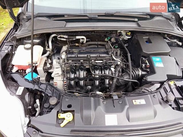 Черный Форд Фокус, объемом двигателя 1.6 л и пробегом 188 тыс. км за 8600 $, фото 48 на Automoto.ua