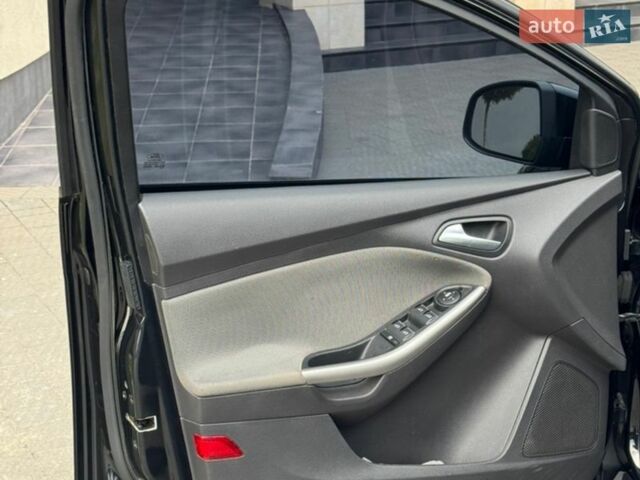 Чорний Форд Фокус, об'ємом двигуна 1.6 л та пробігом 225 тис. км за 6999 $, фото 23 на Automoto.ua