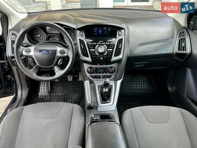 Чорний Форд Фокус, об'ємом двигуна 1.6 л та пробігом 219 тис. км за 7850 $, фото 16 на Automoto.ua