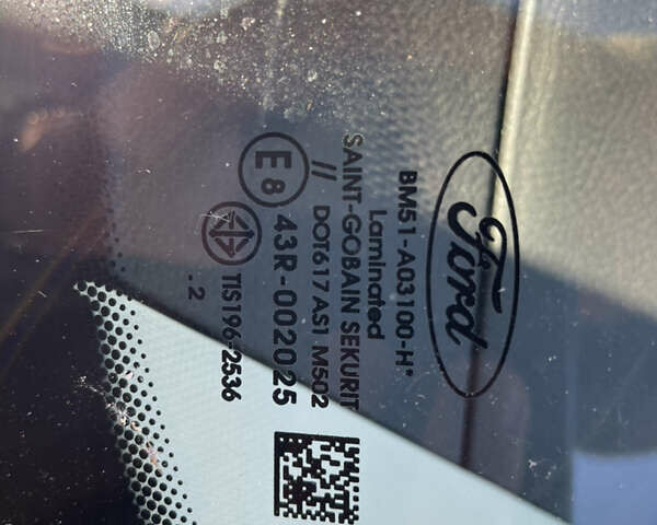 Черный Форд Фокус, объемом двигателя 1.6 л и пробегом 222 тыс. км за 8499 $, фото 12 на Automoto.ua