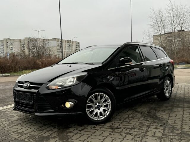 Черный Форд Фокус, объемом двигателя 1.6 л и пробегом 243 тыс. км за 8350 $, фото 7 на Automoto.ua