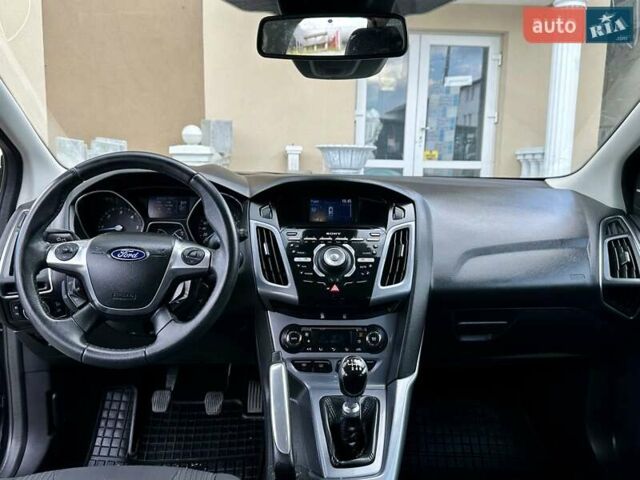 Чорний Форд Фокус, об'ємом двигуна 1.6 л та пробігом 219 тис. км за 7850 $, фото 17 на Automoto.ua