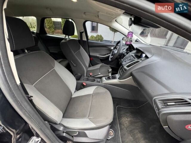 Чорний Форд Фокус, об'ємом двигуна 1.6 л та пробігом 225 тис. км за 6999 $, фото 37 на Automoto.ua