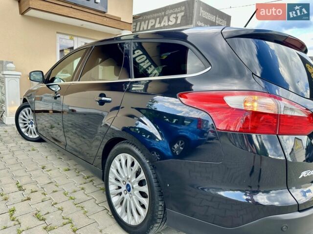 Черный Форд Фокус, объемом двигателя 1.6 л и пробегом 219 тыс. км за 7850 $, фото 4 на Automoto.ua