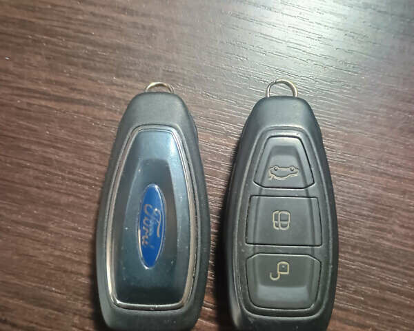 Чорний Форд Фокус, об'ємом двигуна 1.6 л та пробігом 255 тис. км за 8500 $, фото 41 на Automoto.ua