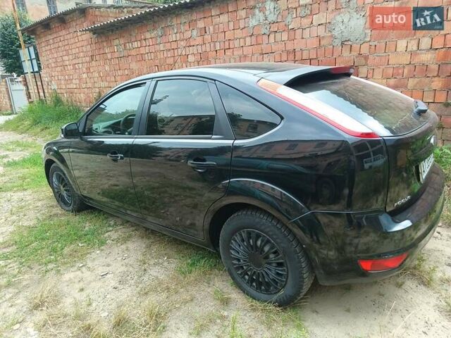 Черный Форд Фокус, объемом двигателя 1.56 л и пробегом 299 тыс. км за 6450 $, фото 6 на Automoto.ua