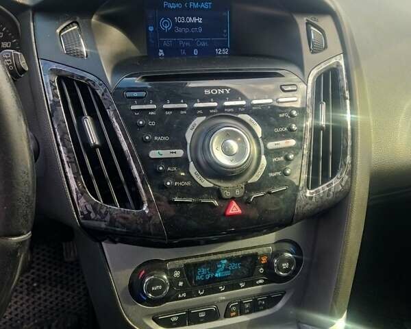 Чорний Форд Фокус, об'ємом двигуна 1.56 л та пробігом 291 тис. км за 6700 $, фото 14 на Automoto.ua