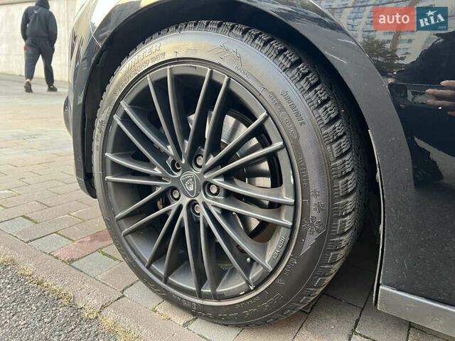 Черный Форд Фокус, объемом двигателя 2 л и пробегом 249 тыс. км за 7600 $, фото 13 на Automoto.ua