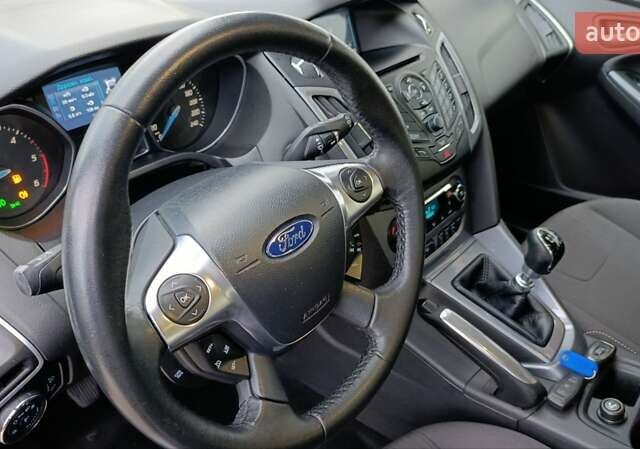 Чорний Форд Фокус, об'ємом двигуна 1.6 л та пробігом 232 тис. км за 8477 $, фото 30 на Automoto.ua