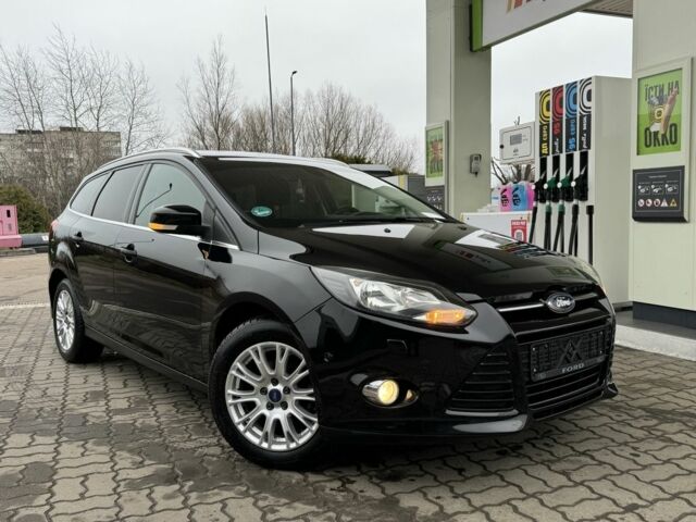 Черный Форд Фокус, объемом двигателя 1.6 л и пробегом 243 тыс. км за 8350 $, фото 1 на Automoto.ua