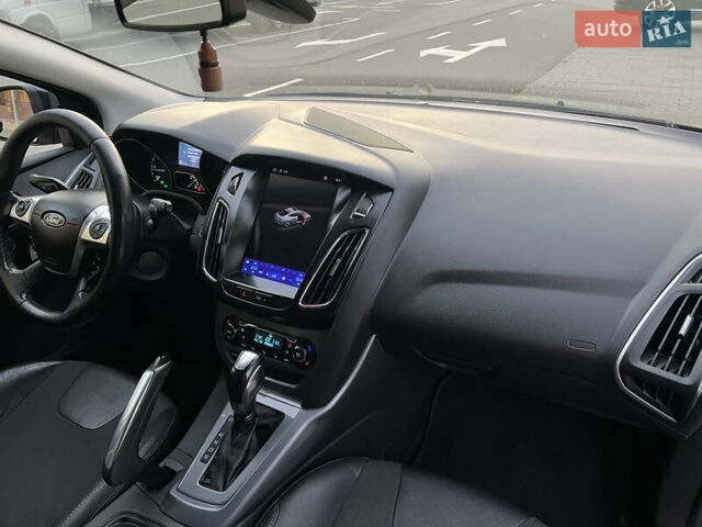 Черный Форд Фокус, объемом двигателя 2 л и пробегом 249 тыс. км за 7600 $, фото 23 на Automoto.ua