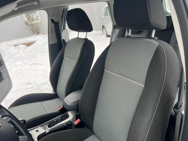 Черный Форд Фокус, объемом двигателя 1.6 л и пробегом 138 тыс. км за 6400 $, фото 17 на Automoto.ua