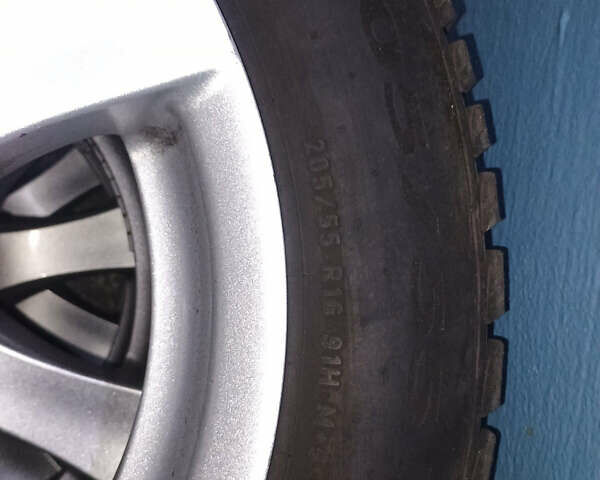 Черный Форд Фокус, объемом двигателя 1.6 л и пробегом 255 тыс. км за 8500 $, фото 44 на Automoto.ua