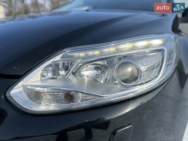 Черный Форд Фокус, объемом двигателя 1.6 л и пробегом 213 тыс. км за 7350 $, фото 16 на Automoto.ua