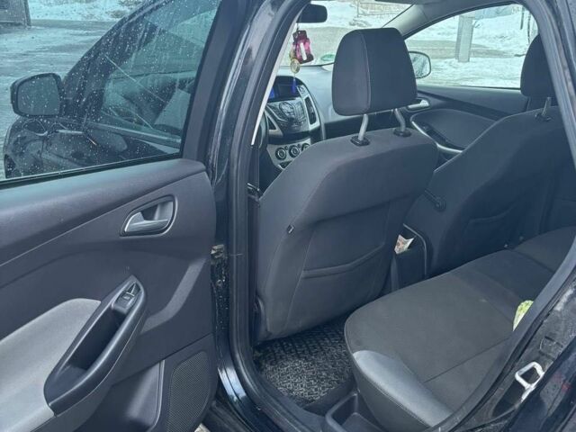 Черный Форд Фокус, объемом двигателя 1.6 л и пробегом 246 тыс. км за 5299 $, фото 10 на Automoto.ua