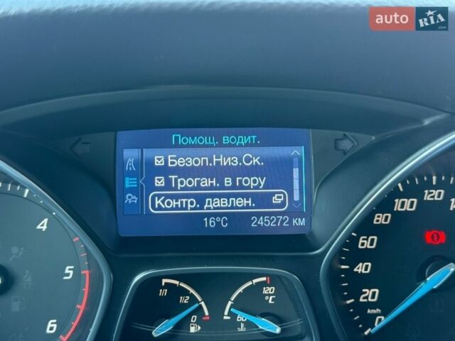 Черный Форд Фокус, объемом двигателя 1.6 л и пробегом 245 тыс. км за 7750 $, фото 104 на Automoto.ua