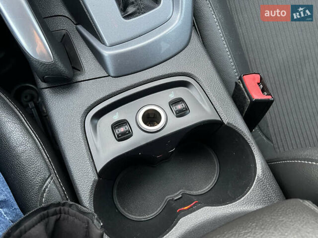 Черный Форд Фокус, объемом двигателя 2 л и пробегом 249 тыс. км за 7600 $, фото 32 на Automoto.ua