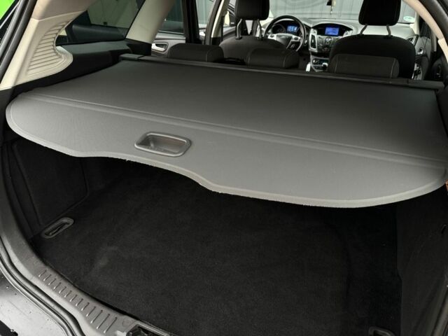 Черный Форд Фокус, объемом двигателя 1.6 л и пробегом 243 тыс. км за 8600 $, фото 9 на Automoto.ua