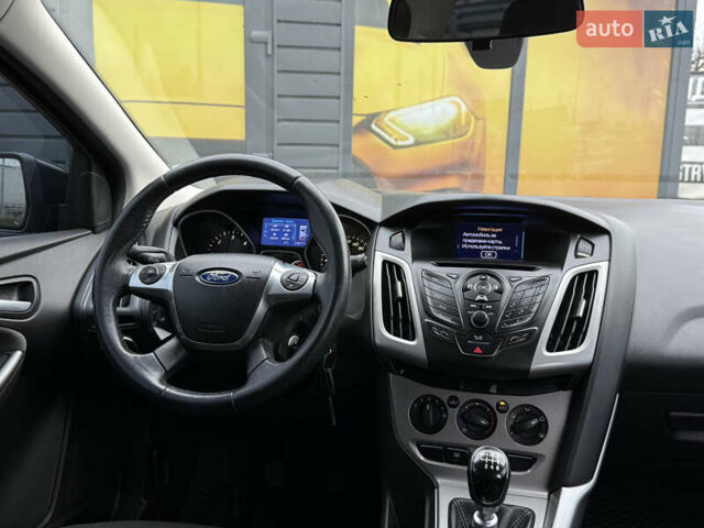 Чорний Форд Фокус, об'ємом двигуна 1.6 л та пробігом 249 тис. км за 7200 $, фото 28 на Automoto.ua