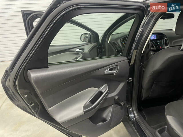 Черный Форд Фокус, объемом двигателя 1.6 л и пробегом 211 тыс. км за 7750 $, фото 28 на Automoto.ua