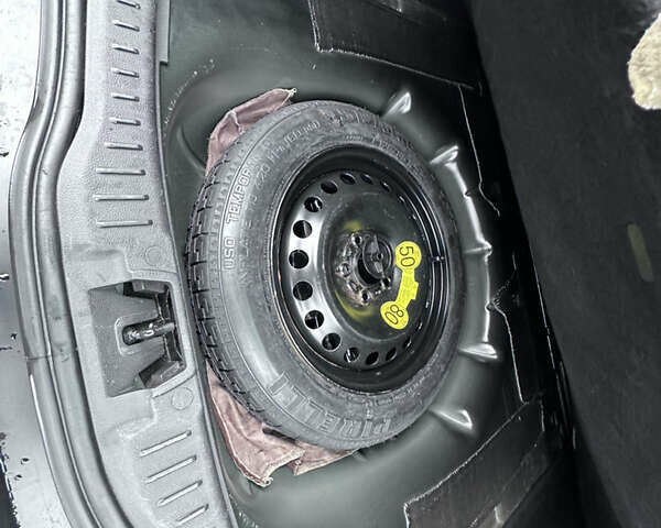 Чорний Форд Фокус, об'ємом двигуна 1.6 л та пробігом 269 тис. км за 6950 $, фото 16 на Automoto.ua