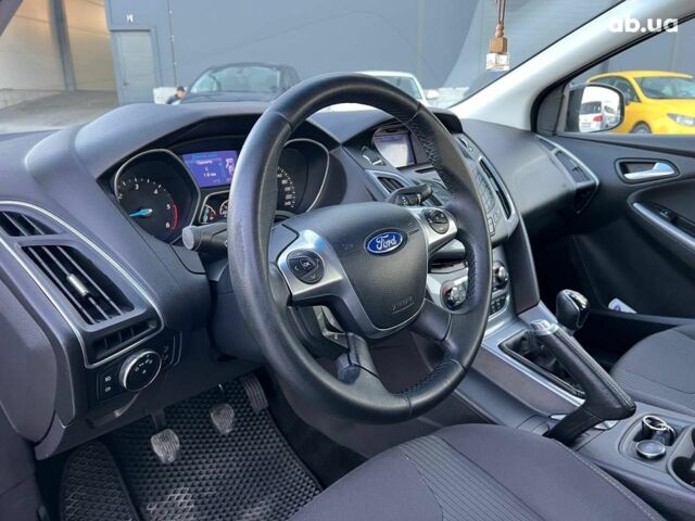 Чорний Форд Фокус, об'ємом двигуна 1.6 л та пробігом 295 тис. км за 7890 $, фото 16 на Automoto.ua