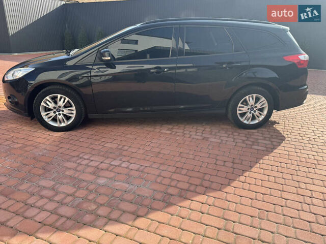 Черный Форд Фокус, объемом двигателя 1.6 л и пробегом 264 тыс. км за 6400 $, фото 3 на Automoto.ua