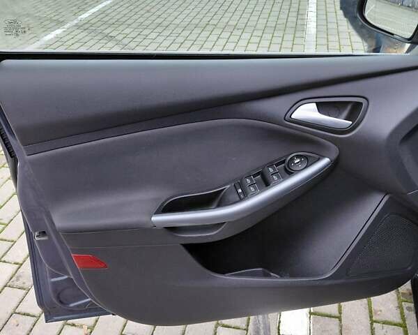 Черный Форд Фокус, объемом двигателя 1.6 л и пробегом 192 тыс. км за 6999 $, фото 14 на Automoto.ua