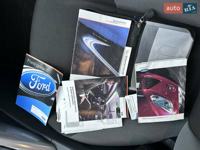 Чорний Форд Фокус, об'ємом двигуна 1.6 л та пробігом 269 тис. км за 6950 $, фото 48 на Automoto.ua