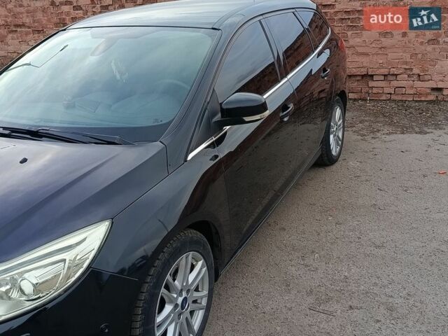 Черный Форд Фокус, объемом двигателя 2 л и пробегом 273 тыс. км за 8200 $, фото 5 на Automoto.ua