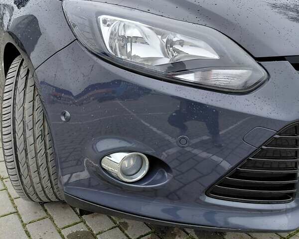 Черный Форд Фокус, объемом двигателя 1.6 л и пробегом 192 тыс. км за 6999 $, фото 8 на Automoto.ua