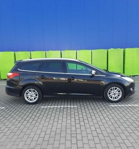 Черный Форд Фокус, объемом двигателя 1.6 л и пробегом 264 тыс. км за 8550 $, фото 4 на Automoto.ua