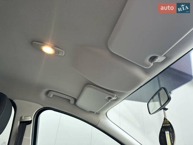 Чорний Форд Фокус, об'ємом двигуна 1.6 л та пробігом 224 тис. км за 7500 $, фото 76 на Automoto.ua