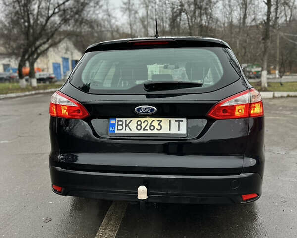 Чорний Форд Фокус, об'ємом двигуна 1.6 л та пробігом 269 тис. км за 6950 $, фото 2 на Automoto.ua
