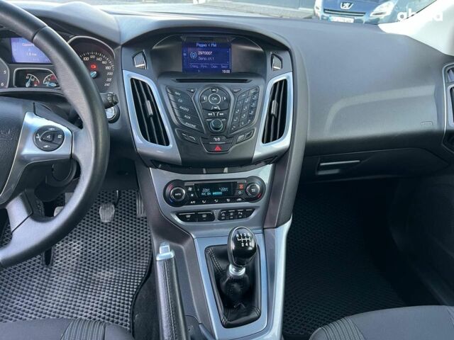 Чорний Форд Фокус, об'ємом двигуна 1.6 л та пробігом 295 тис. км за 7890 $, фото 26 на Automoto.ua