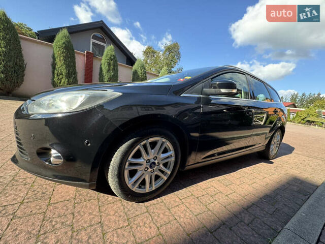 Чорний Форд Фокус, об'ємом двигуна 1.6 л та пробігом 227 тис. км за 8299 $, фото 116 на Automoto.ua