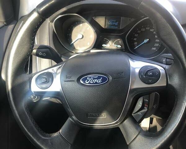 Черный Форд Фокус, объемом двигателя 1.6 л и пробегом 214 тыс. км за 8200 $, фото 9 на Automoto.ua