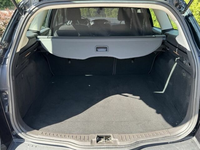 Черный Форд Фокус, объемом двигателя 1.6 л и пробегом 188 тыс. км за 7850 $, фото 7 на Automoto.ua