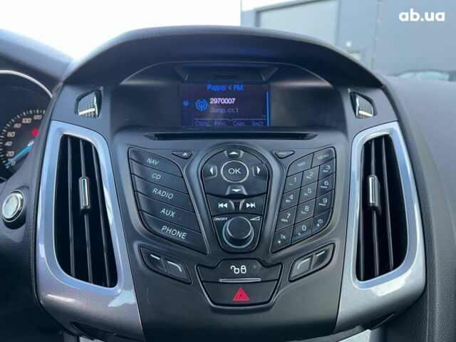 Чорний Форд Фокус, об'ємом двигуна 1.6 л та пробігом 295 тис. км за 7890 $, фото 28 на Automoto.ua