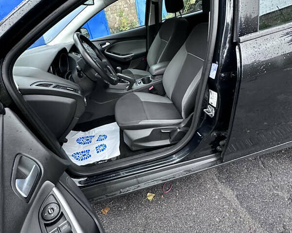 Чорний Форд Фокус, об'ємом двигуна 1.6 л та пробігом 269 тис. км за 6950 $, фото 9 на Automoto.ua