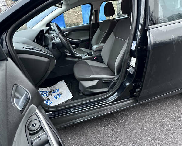 Чорний Форд Фокус, об'ємом двигуна 1.6 л та пробігом 269 тис. км за 6950 $, фото 7 на Automoto.ua