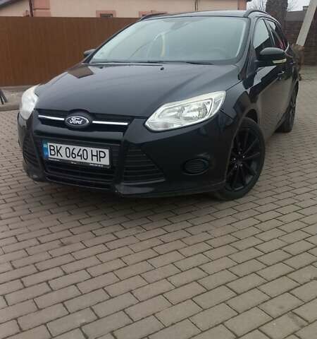 Черный Форд Фокус, объемом двигателя 1.56 л и пробегом 235 тыс. км за 7800 $, фото 5 на Automoto.ua