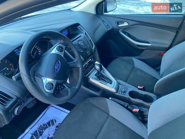 Чорний Форд Фокус, об'ємом двигуна 2 л та пробігом 233 тис. км за 8200 $, фото 14 на Automoto.ua