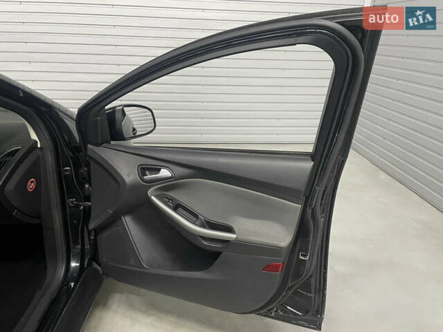 Черный Форд Фокус, объемом двигателя 1.6 л и пробегом 211 тыс. км за 7750 $, фото 30 на Automoto.ua